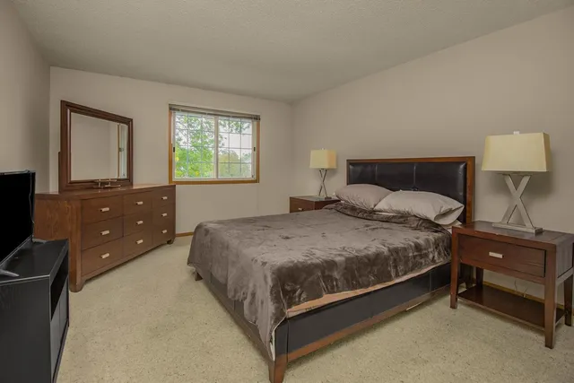 $250,000 | 2603 Concord Way, St. Paul, MN 55120