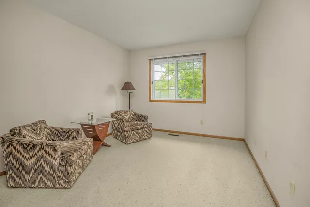 $250,000 | 2603 Concord Way, St. Paul, MN 55120