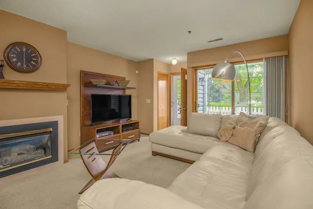 $250,000 | 2603 Concord Way, St. Paul, MN 55120