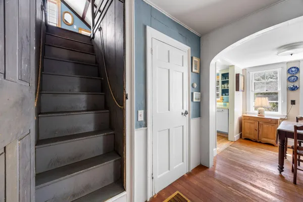 $1,200,000 | 1551 Route 6, Wellfleet, MA 02667