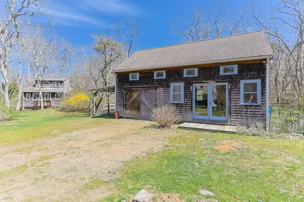 $1,200,000 | 1551 Route 6, Wellfleet, MA 02667
