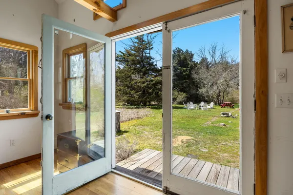 $1,200,000 | 1551 Route 6, Wellfleet, MA 02667