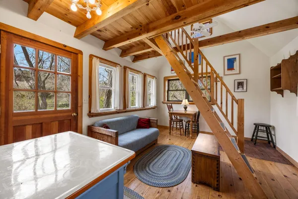 $1,200,000 | 1551 Route 6, Wellfleet, MA 02667