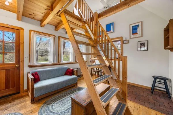 $1,200,000 | 1551 Route 6, Wellfleet, MA 02667