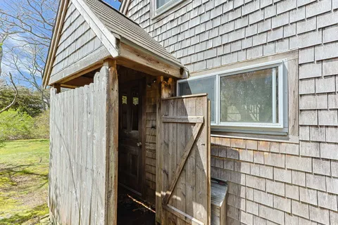 $1,200,000 | 1551 Route 6, Wellfleet, MA 02667