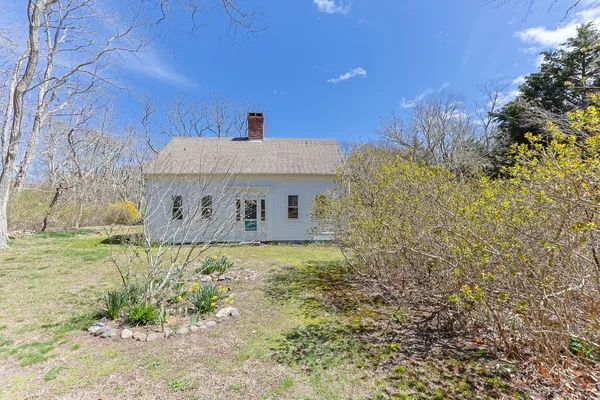 $1,200,000 | 1551 Route 6, Wellfleet, MA 02667
