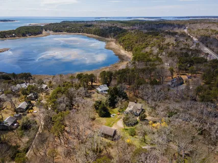 $1,200,000 | 1551 Route 6, Wellfleet, MA 02667