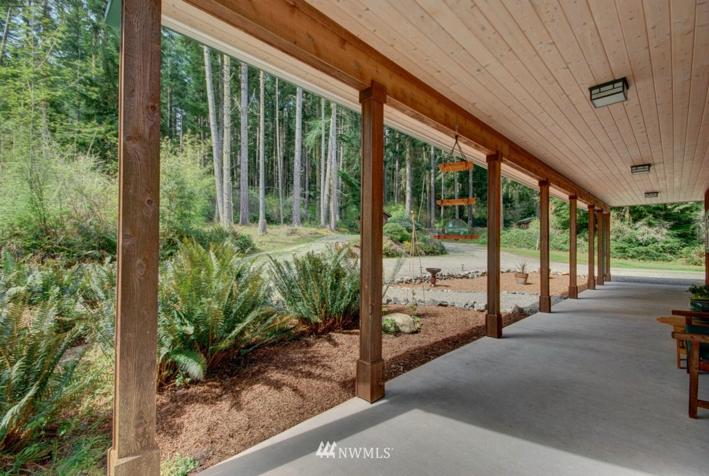 888 Race Road Coupeville, WA 98239 - Photo 4 of 19 Gallery Image 4