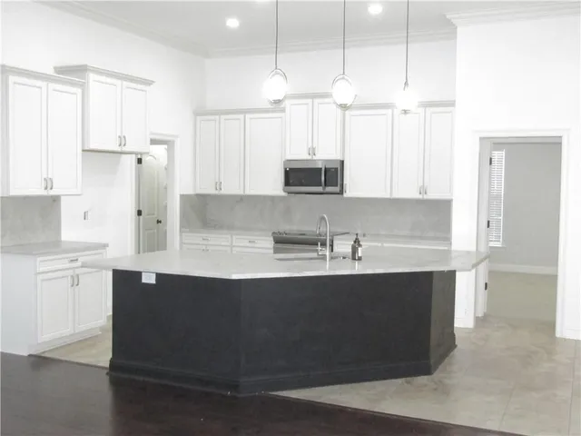 $2,800 | 255 Saw Grass Loop, Covington, LA 70435