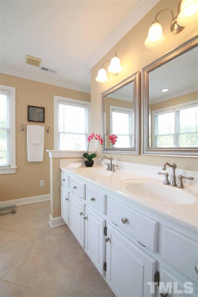 9112 Dawnshire Road Raleigh, NC 27615 - Photo 14 of 25 Gallery Image 14