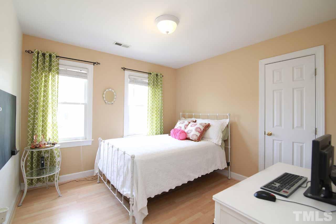 9112 Dawnshire Road Raleigh, NC 27615 - Photo 16 of 25 Gallery Image 16