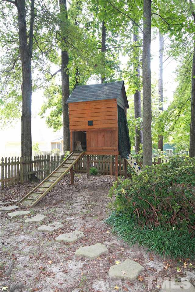 9112 Dawnshire Road Raleigh, NC 27615 - Photo 24 of 25 Gallery Image 24