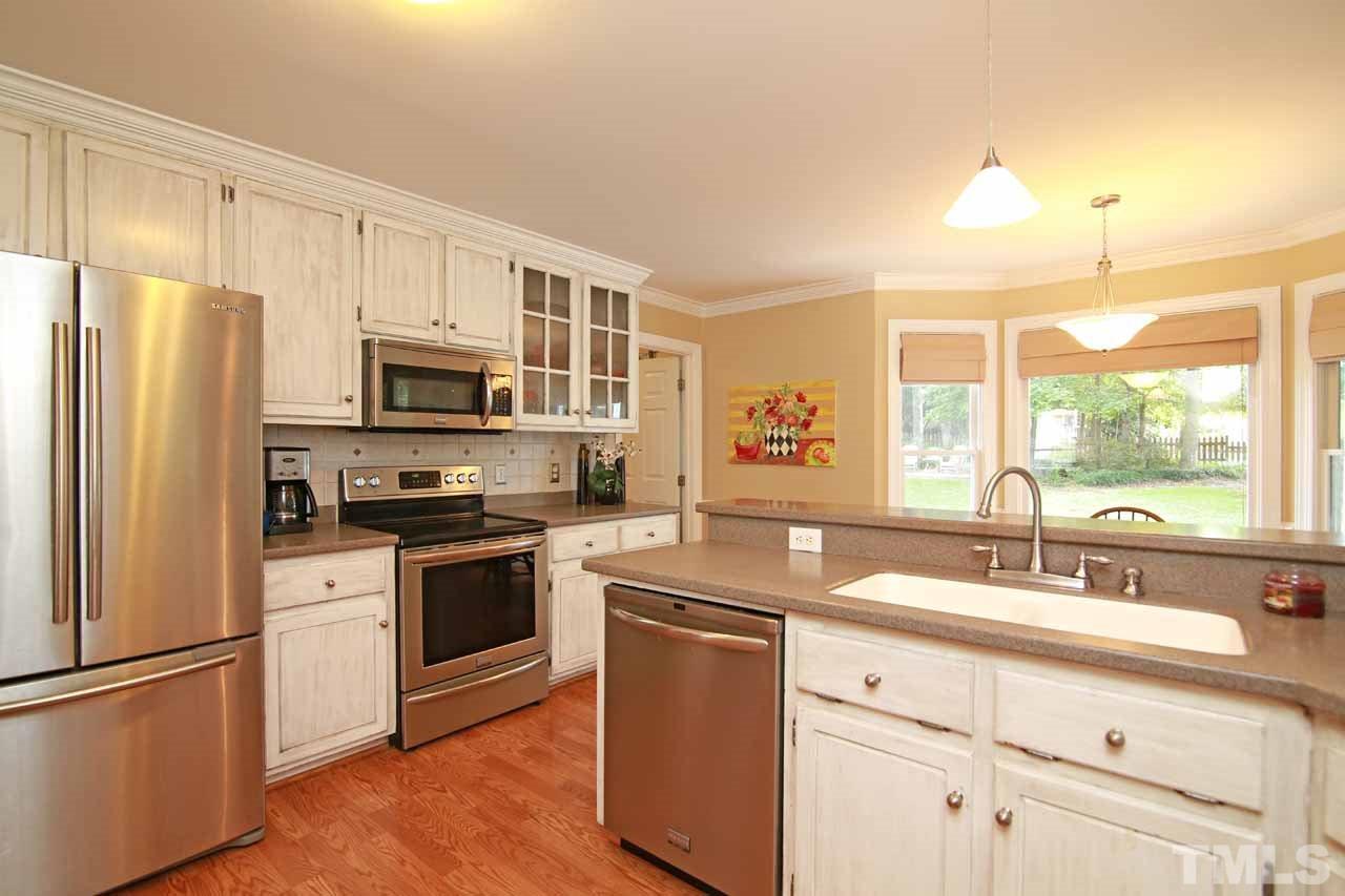 9112 Dawnshire Road Raleigh, NC 27615 - Photo 6 of 25 Gallery Image 6