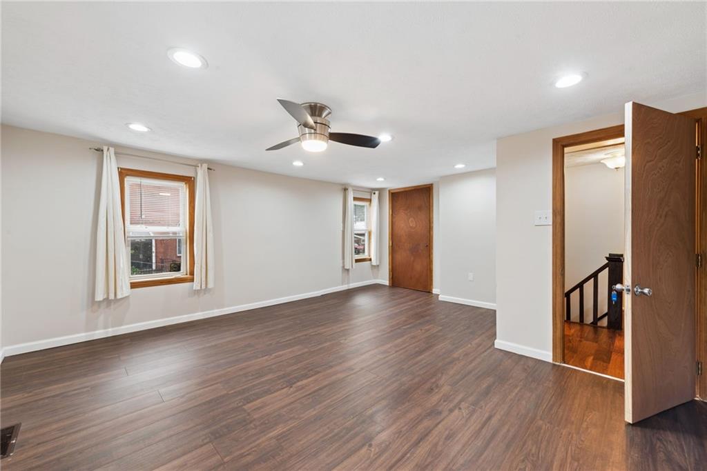 109 Jefferson Street Midway, PA 15060 - Photo 24 of 40
