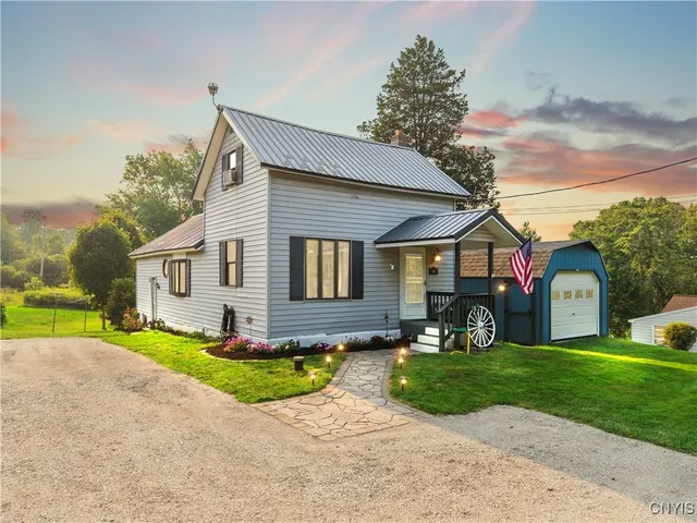 $165,000 | 105 County Rte 4, Hastings, NY 13036