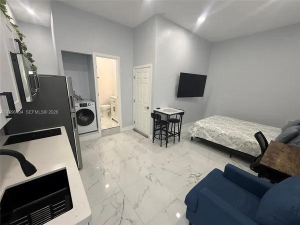$1,400 | 13204 Southwest 228th Street, Unit A, Miami, FL 33170