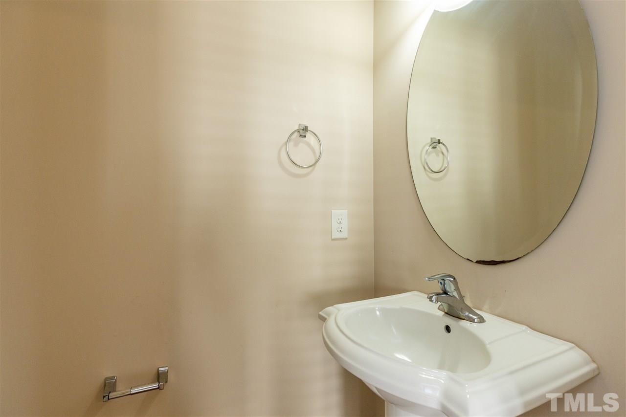 862 Seastone Street Raleigh, NC 27603 - Photo 12 of 30