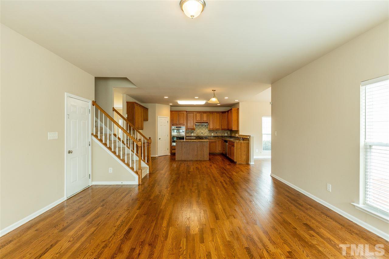 862 Seastone Street Raleigh, NC 27603 - Photo 4 of 30