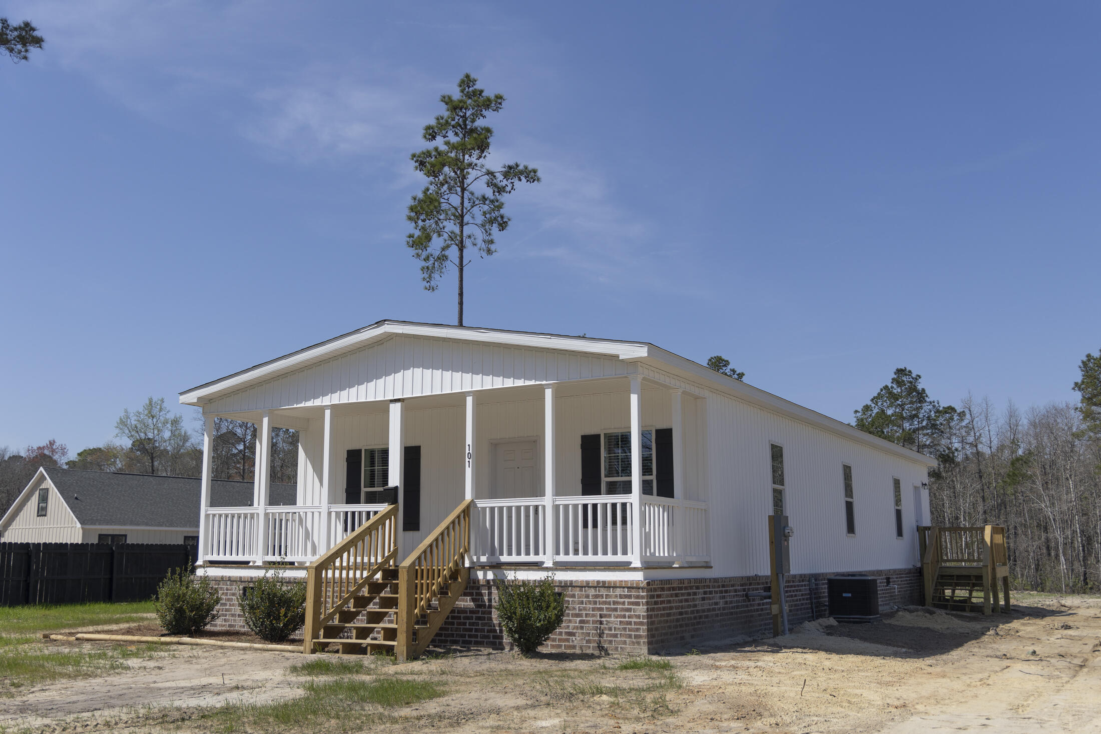 101 Feather Drive Georgetown, SC 29440 - Photo 3 of 16 101 Feather Georgetown 031426 exterior-6