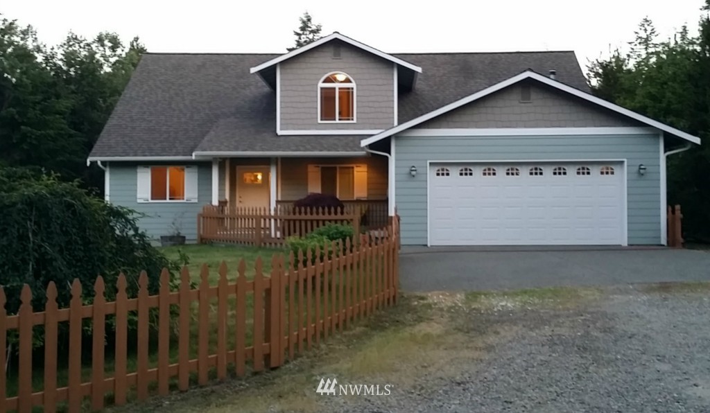 4617 Julian Road Southwest Port Orchard, WA 98367 - Photo 1 of 25 Gallery Image 1