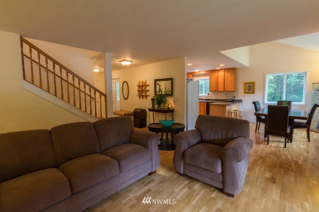 4617 Julian Road Southwest Port Orchard, WA 98367 - Photo 13 of 25 Gallery Image 13