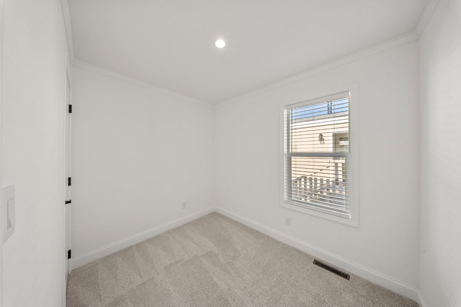 2030 East Grayson Road, Unit 42 Ceres, CA 95307 - Photo 11 of 22