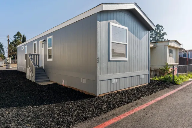 $99,950 | 2030 East Grayson Road, Unit 42, Ceres, CA 95307