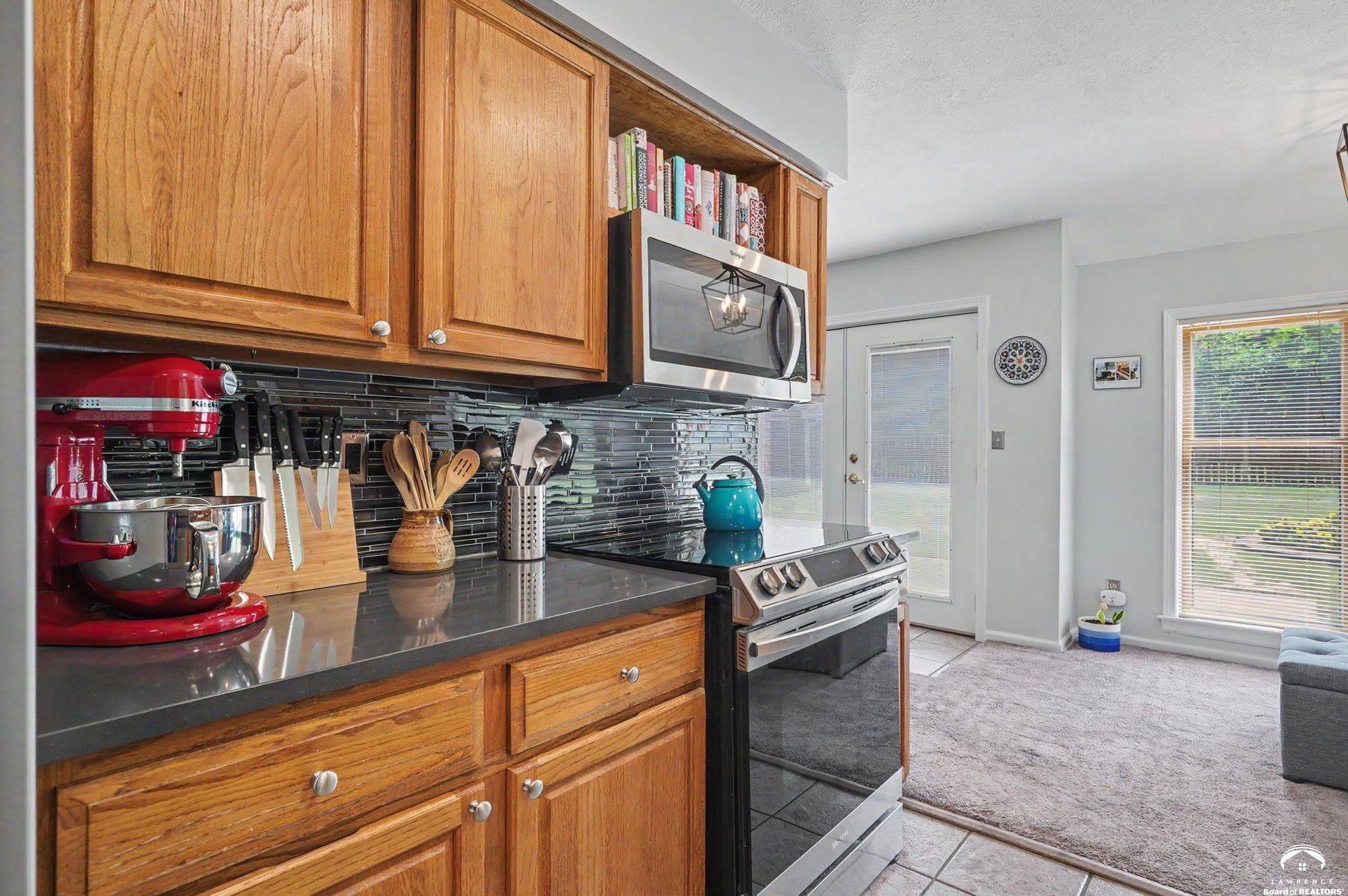 3605 Riverview Road Lawrence, KS 66049 - Photo 14 of 64