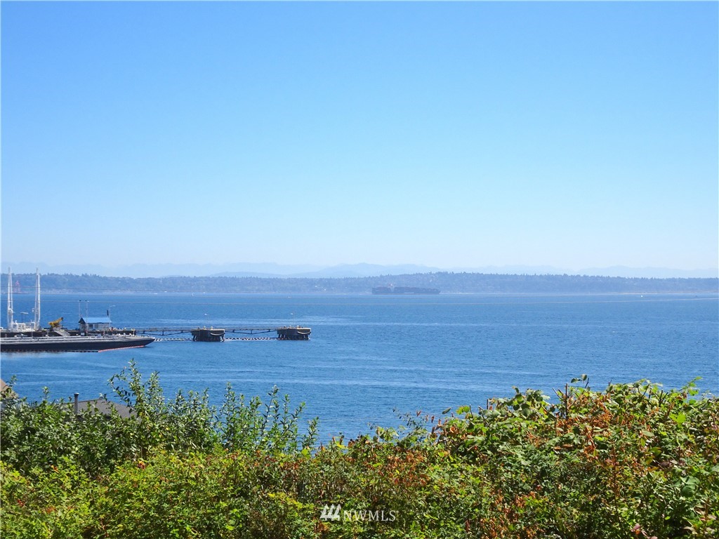 8444 East Caraway Road Port Orchard, WA 98366 - Photo 34 of 40 Gallery Image 34