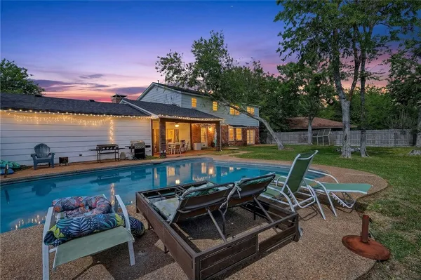 $450,000 | 1204 King Arthur Circle, College Station, TX 77840