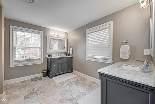 $719,900 | 1997 Terrace Lane, Lebanon, IN 46052