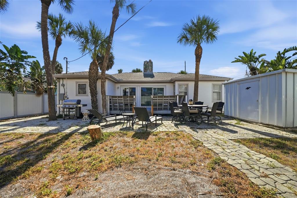 726 Mandalay Avenue Clearwater Beach, FL 33767 - Photo 30 of 49