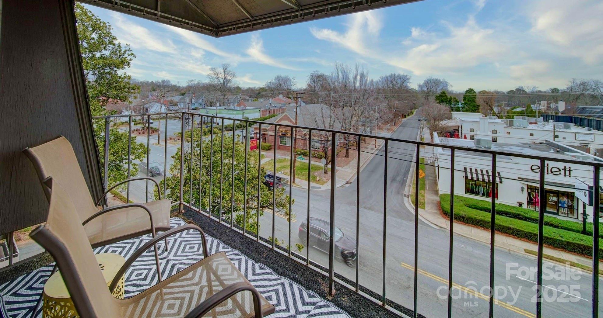 1323 Queens Road, Unit 424 Charlotte, NC 28207 - Photo 5 of 20 Gallery Image 5