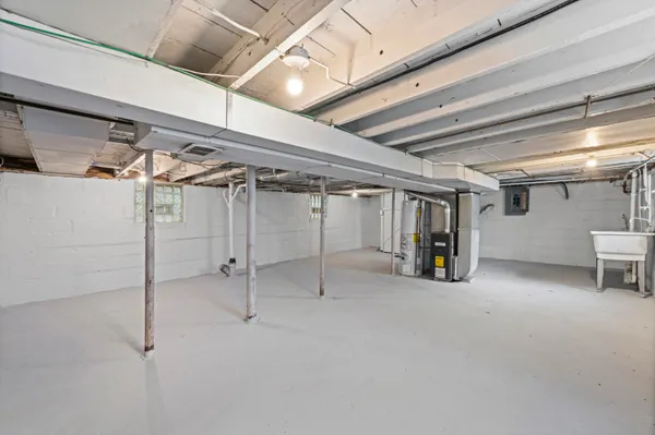 $99,000 | 36 East Charlotte Avenue, Ecorse, MI 48229