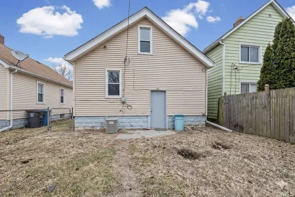 $99,000 | 36 East Charlotte Avenue, Ecorse, MI 48229