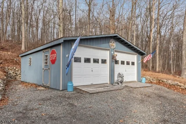 $485,000 | 442 Little Brook Road, Glen Gardner, NJ 08826