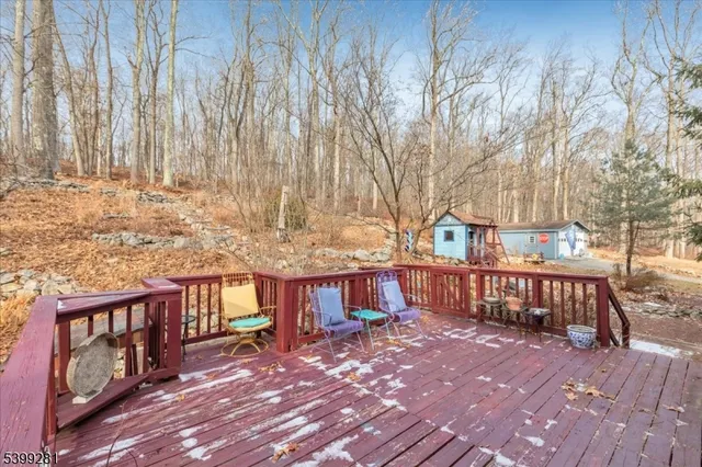 $485,000 | 442 Little Brook Road, Glen Gardner, NJ 08826