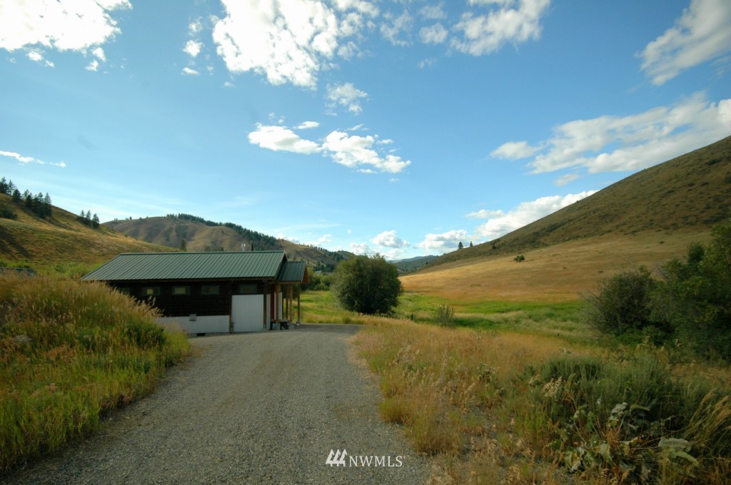 430 Rendezvous Road Winthrop, WA 98862 - Photo 14 of 22 Gallery Image 14