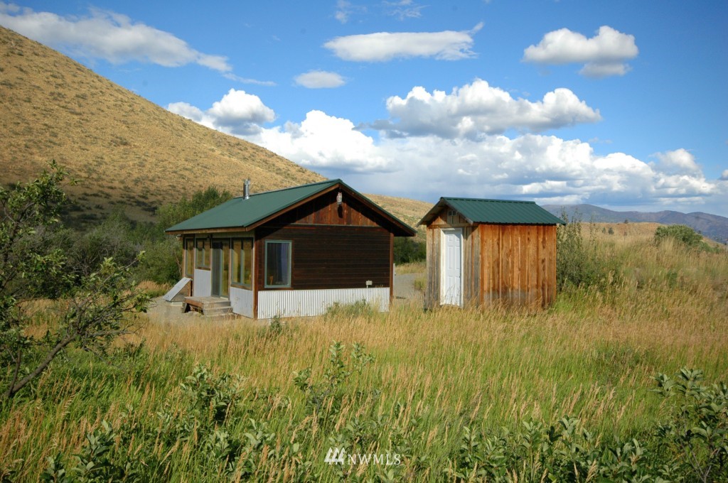 430 Rendezvous Road Winthrop, WA 98862 - Photo 7 of 22 Gallery Image 7