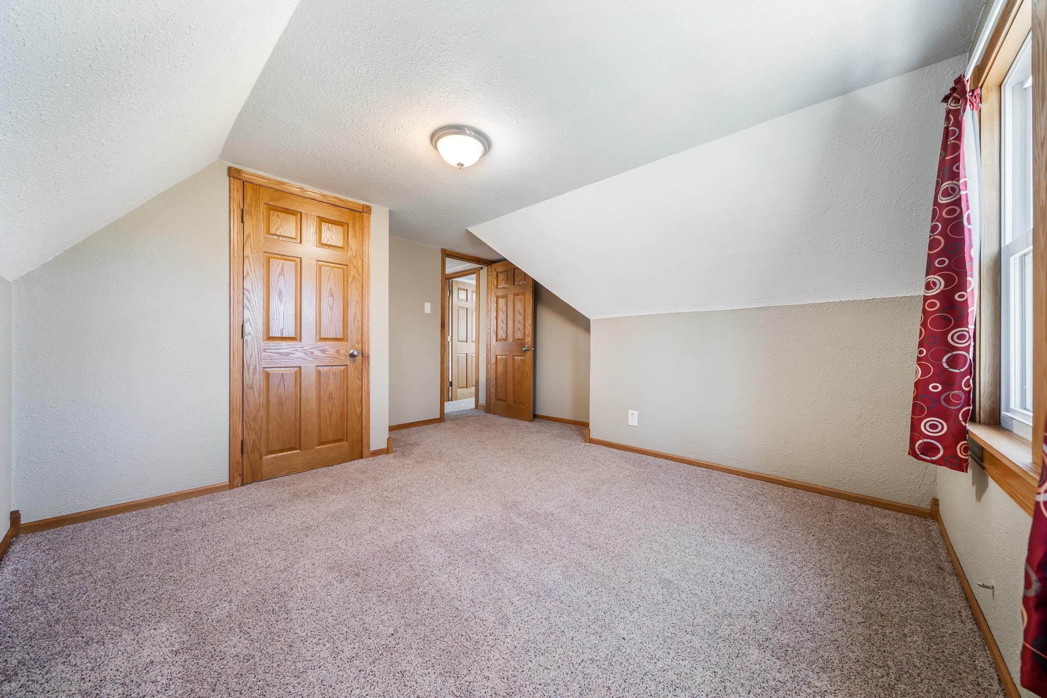 2780 Humboldt Road Green Bay, WI 54311 - Photo 21 of 51