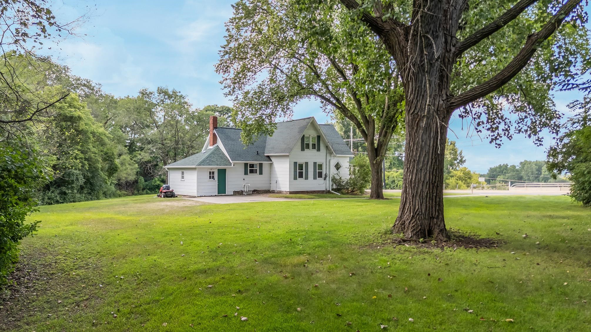 2780 Humboldt Road Green Bay, WI 54311 - Photo 40 of 51