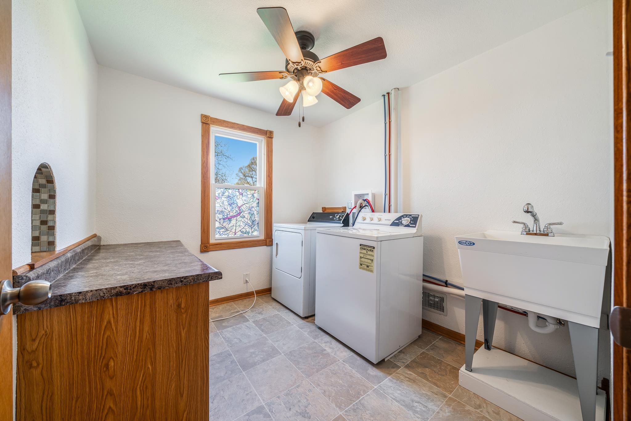 2780 Humboldt Road Green Bay, WI 54311 - Photo 5 of 51