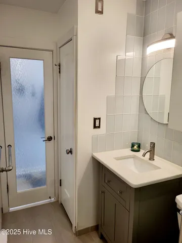 $179,000 | 2240 New River Inlet Road, Unit 226, North Topsail Beach, NC 28460