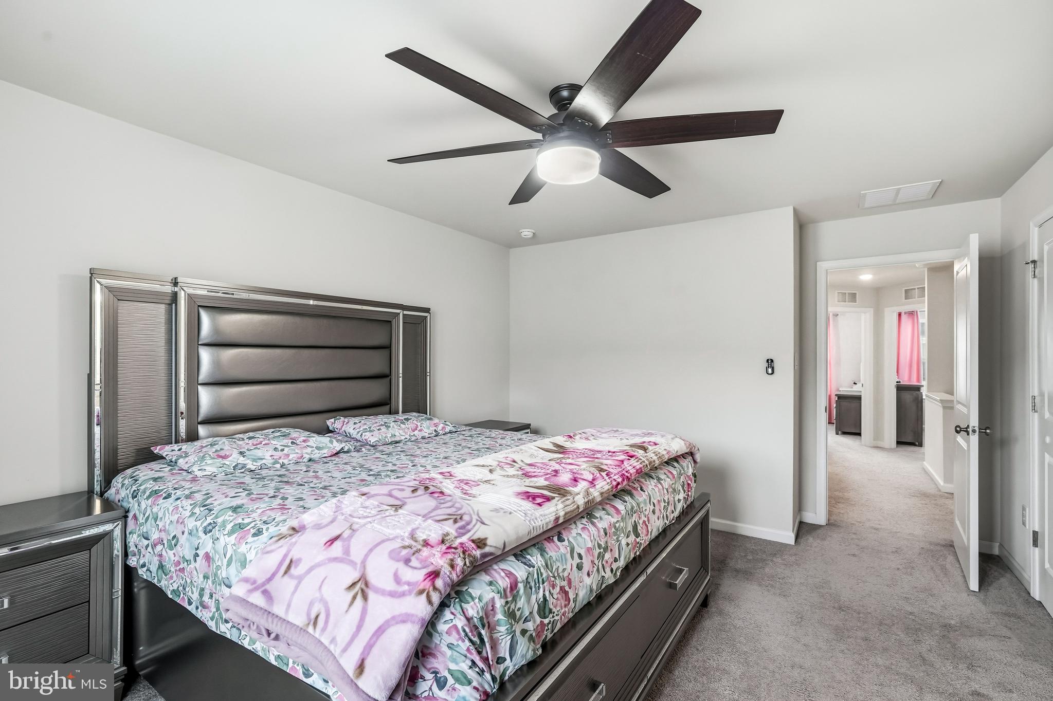 22 Cardinal Way Raritan, NJ 08869 - Photo 22 of 39