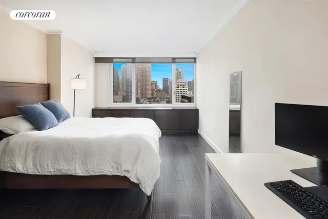 $1,350,000 | 322 West 57th Street, Unit 20B | Hell's Kitchen