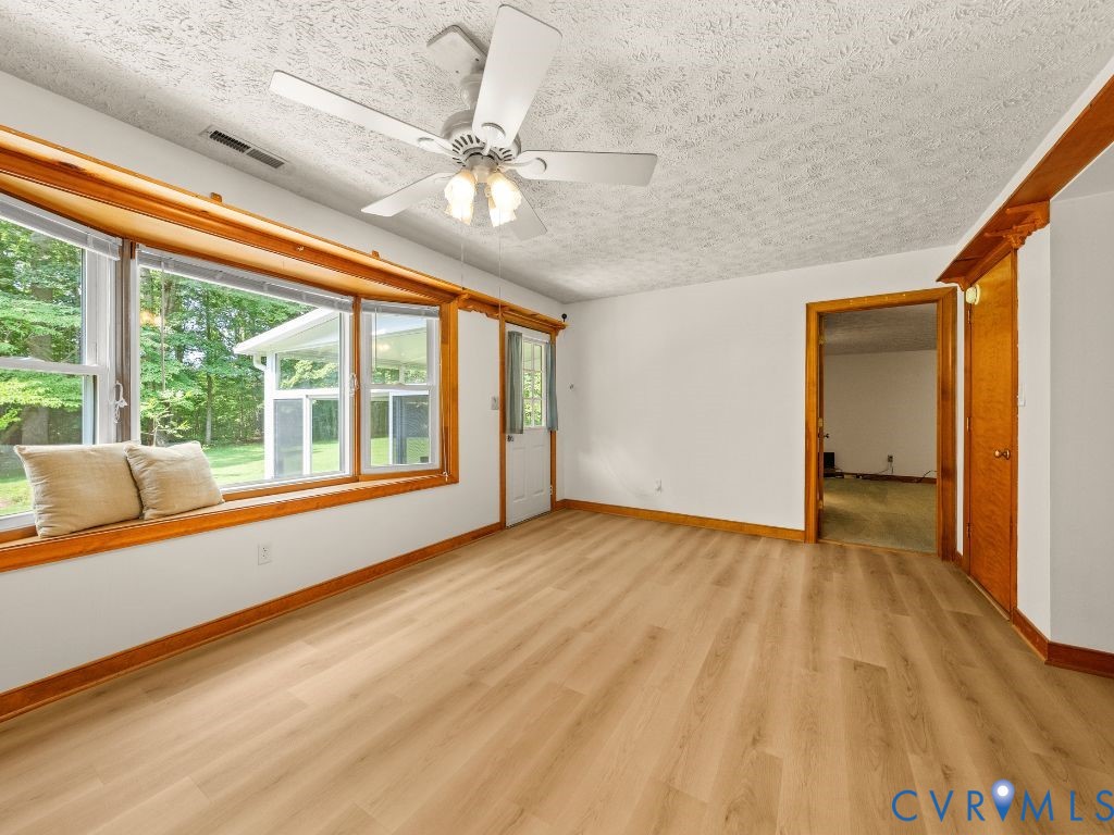 2165 Hunters Mill Road Powhatan, VA 23139 - Photo 15 of 46 Gallery Image 15