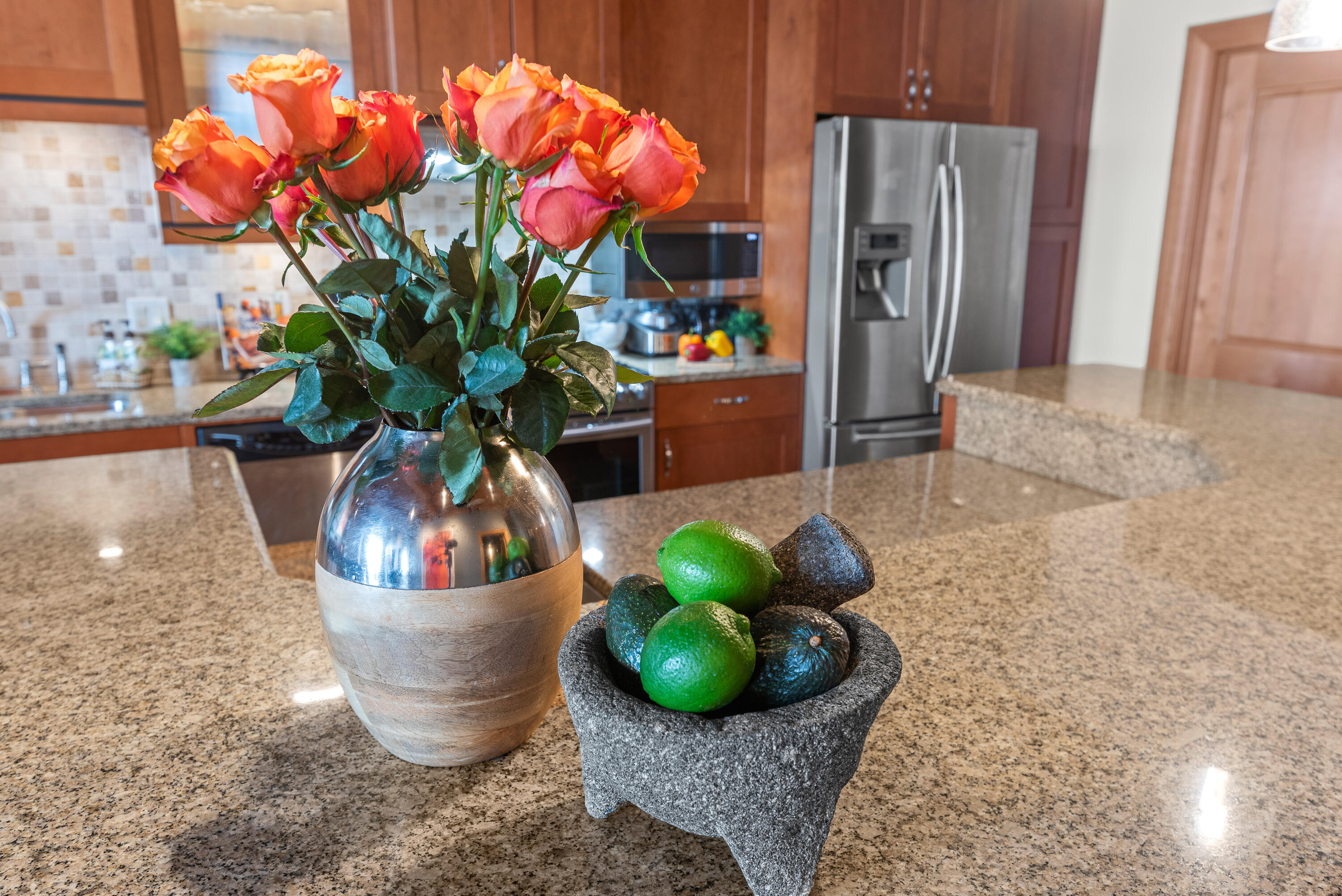 601 East Erie Street, Unit 313 Milwaukee, WI 53202 - Photo 19 of 48 Carioca Granite Counters
