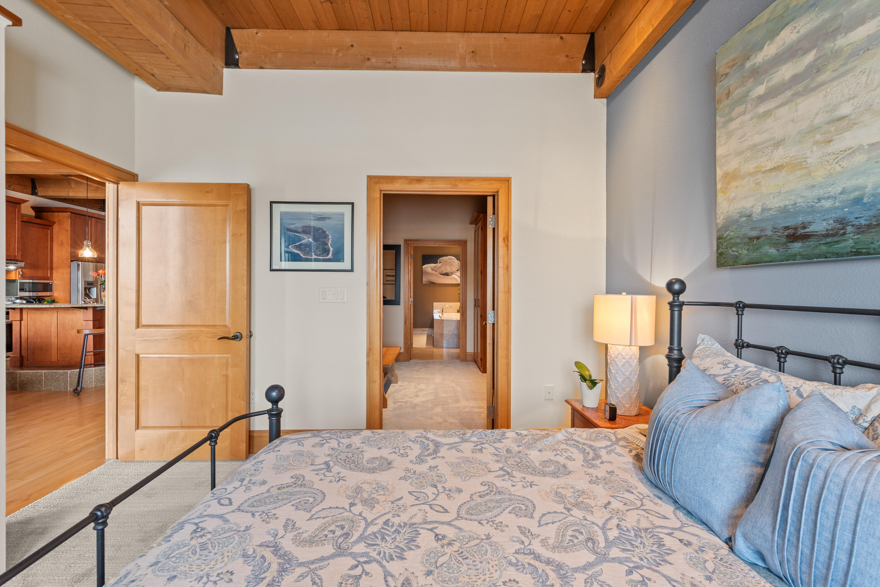 601 East Erie Street, Unit 313 Milwaukee, WI 53202 - Photo 28 of 48 Passage to Closet/Dressing Area