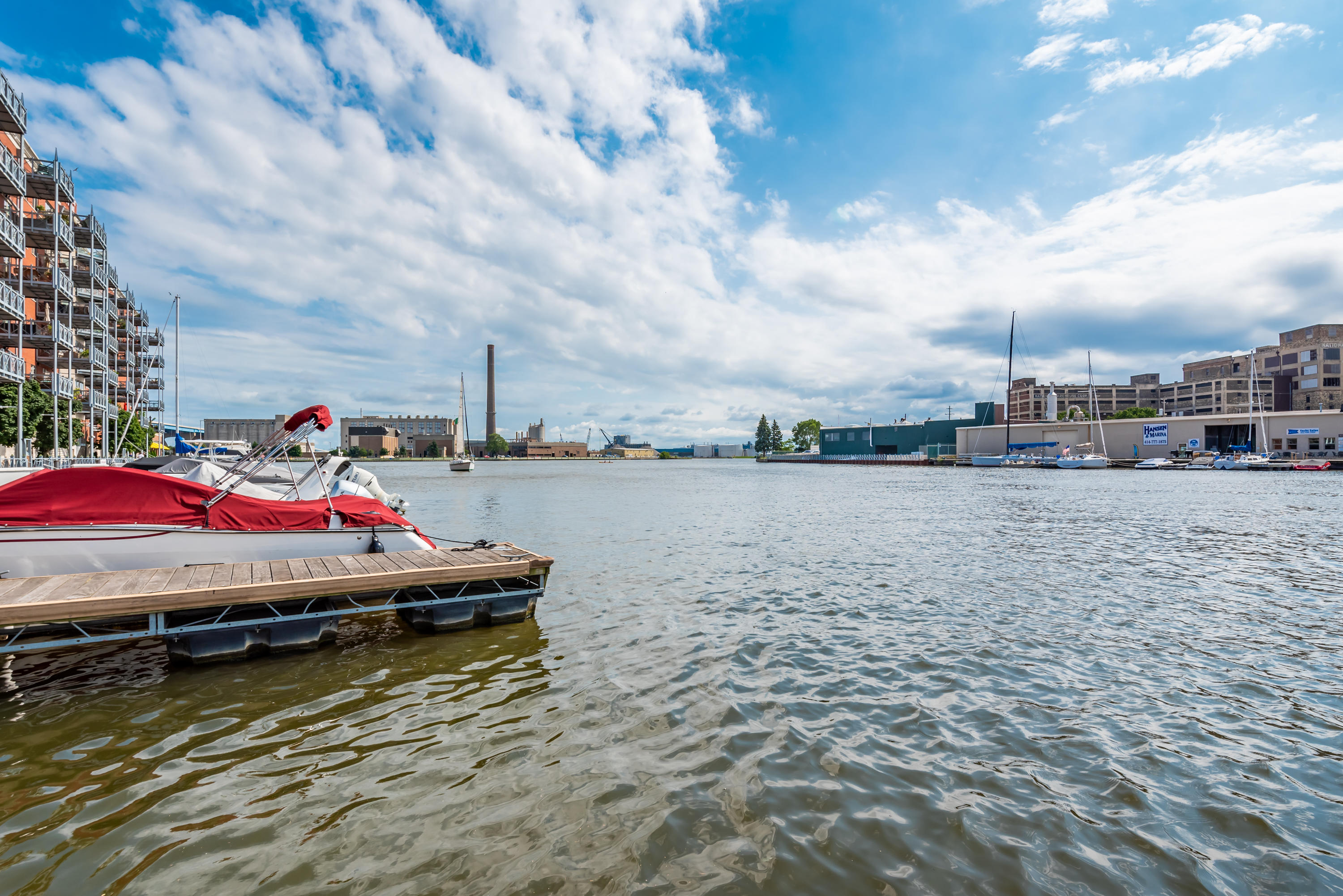 601 East Erie Street, Unit 313 Milwaukee, WI 53202 - Photo 44 of 48 Downstream Marina