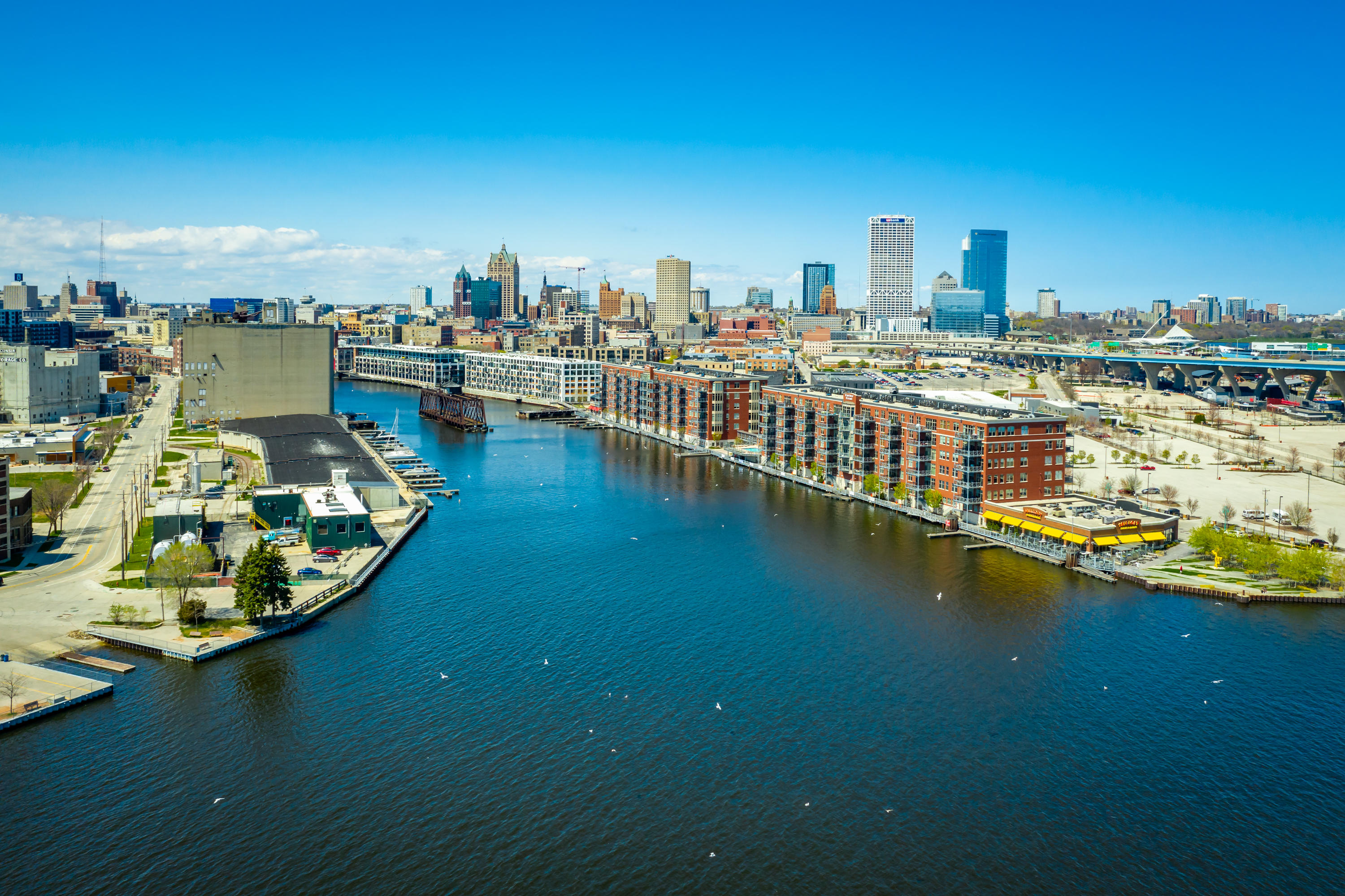 601 East Erie Street, Unit 313 Milwaukee, WI 53202 - Photo 47 of 48 Gateway to Milwaukee!